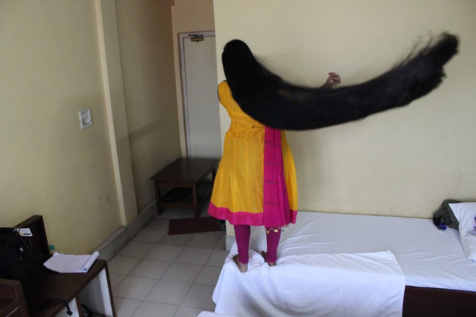 Smita 7 feet Long Hair – HairShowIndia